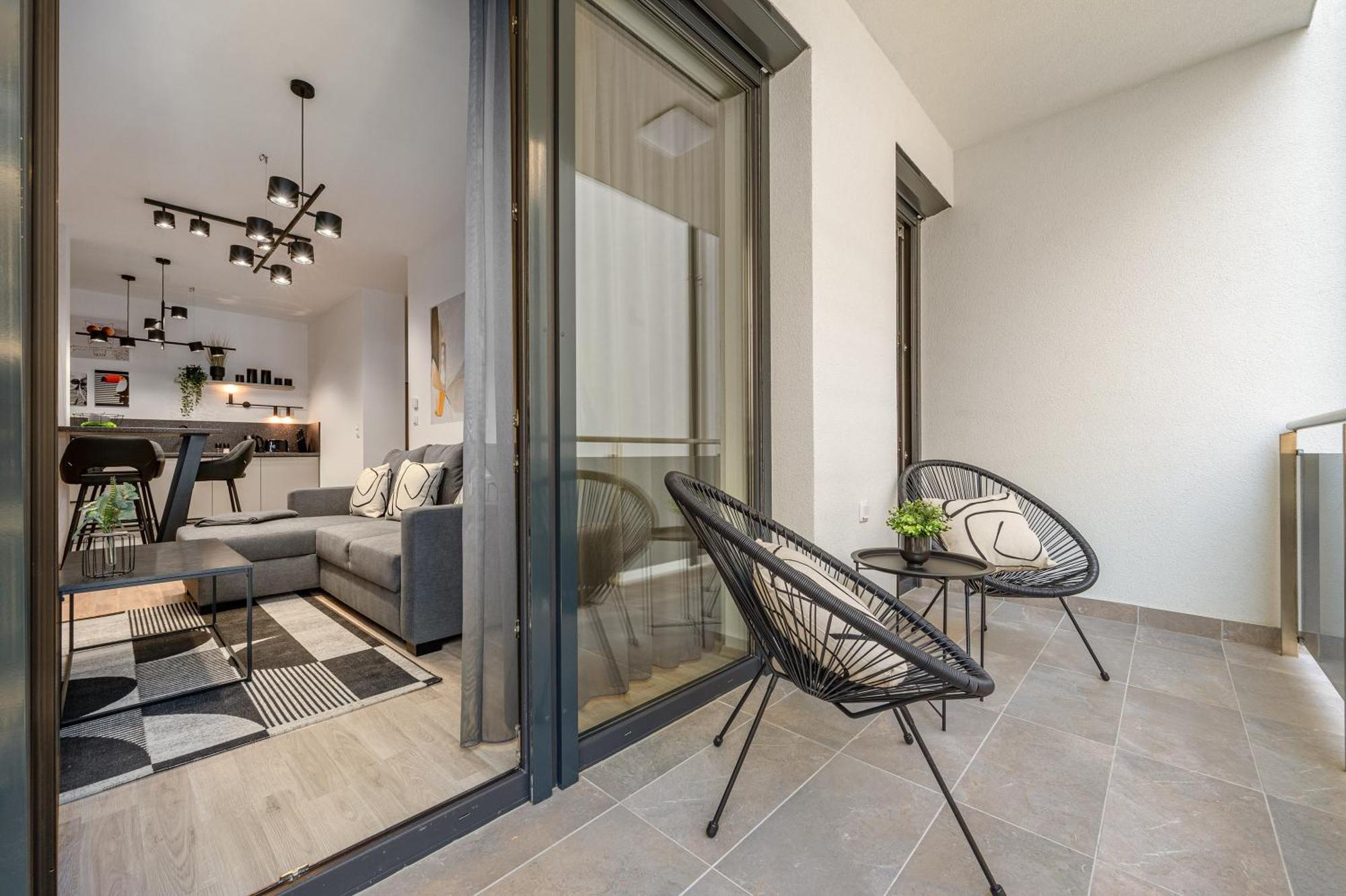 Condo With Balcony @ Downtown Budapest Eksteriør billede